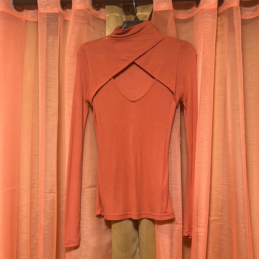 open mock neck